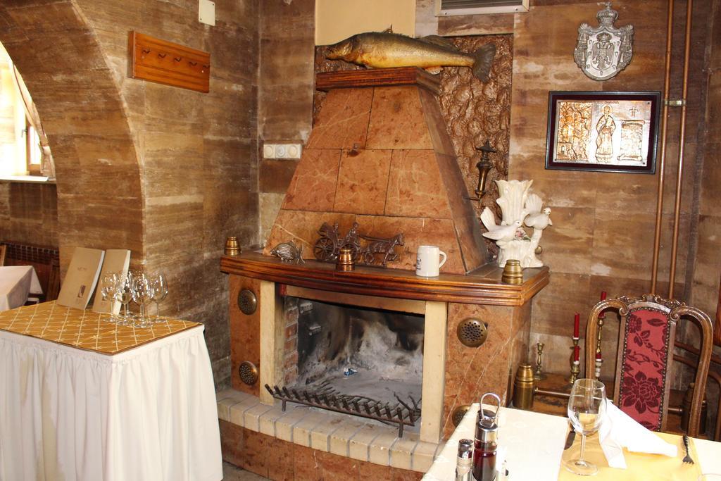 Motel Alas Banja Luka Ngoại thất bức ảnh