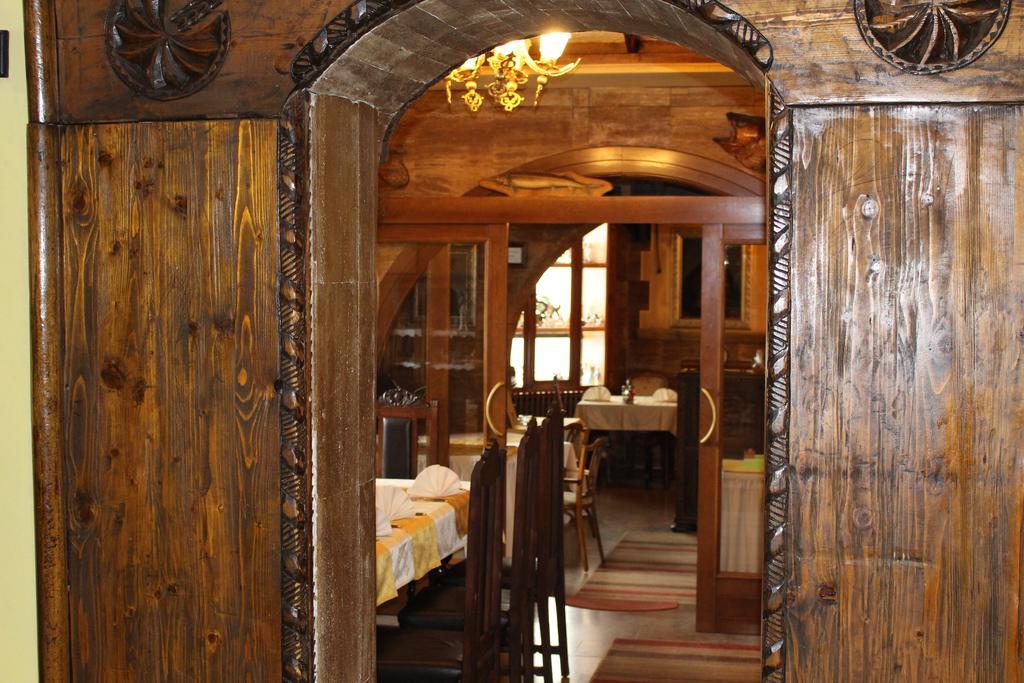 Motel Alas Banja Luka Ngoại thất bức ảnh
